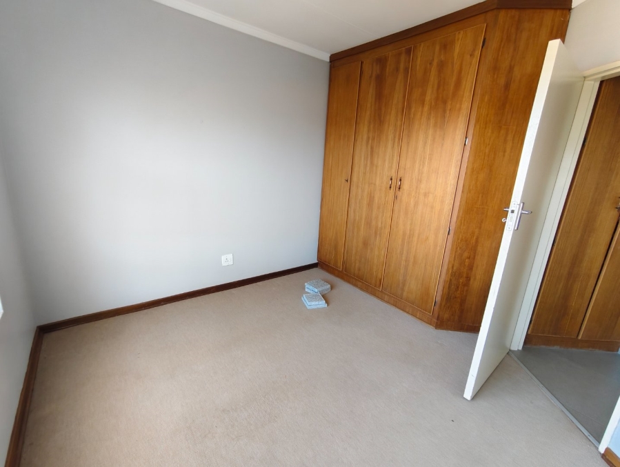 To Let 2 Bedroom Property for Rent in Langenhovenpark Free State